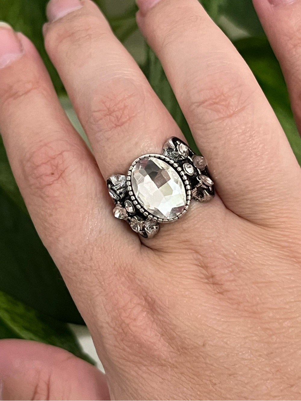 New Crystal Statement Costume Ring, Size 7